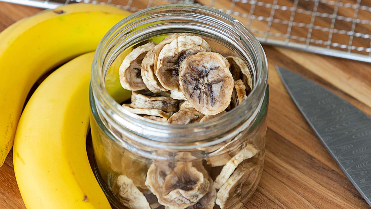 Bananenchips selber machen im Dörrautomat