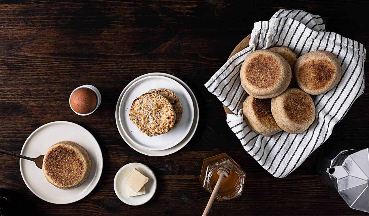 Englische Muffins mit Sauerteig Rezept